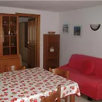 Apartment La Maison De Meme Fontainemore