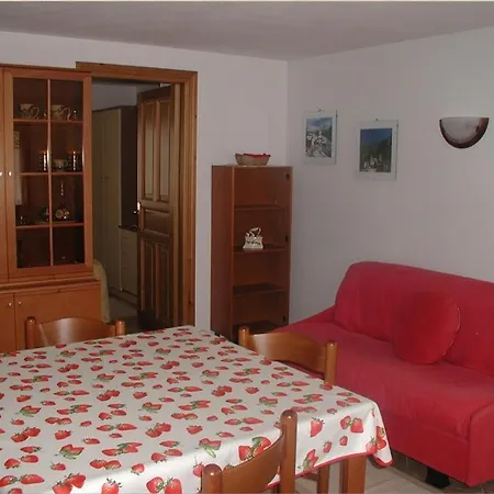 Apartment La Maison De Meme Fontainemore