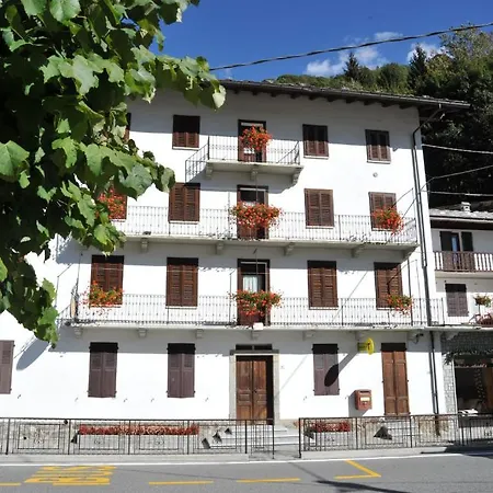 La Maison De Meme * Fontainemore